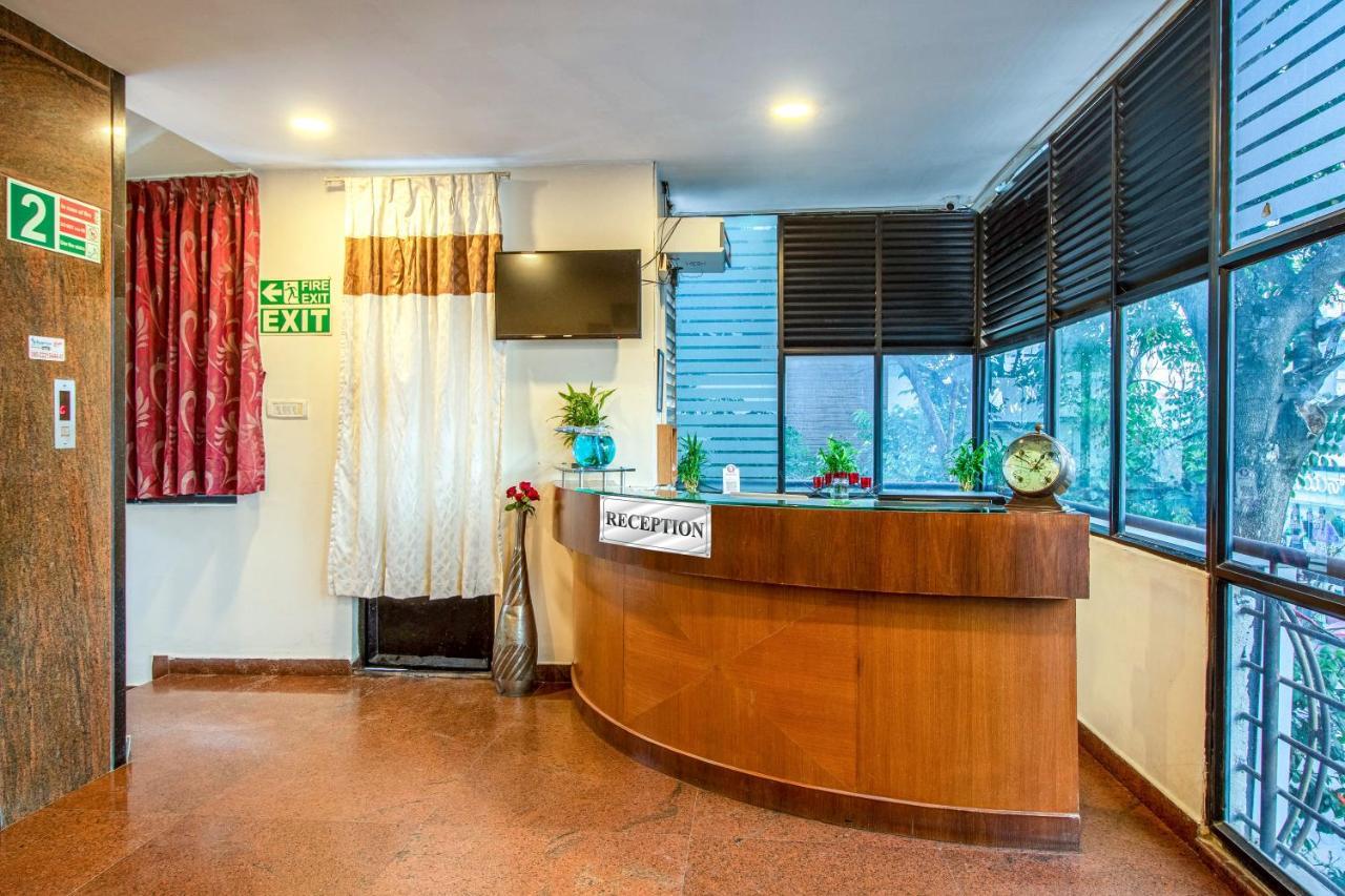 Hotel Royal Classio, Bangalore Bagian luar foto