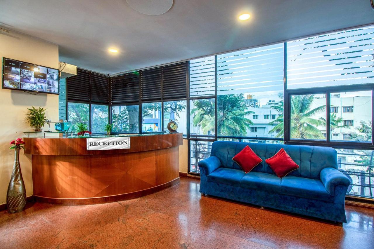 Hotel Royal Classio, Bangalore Bagian luar foto